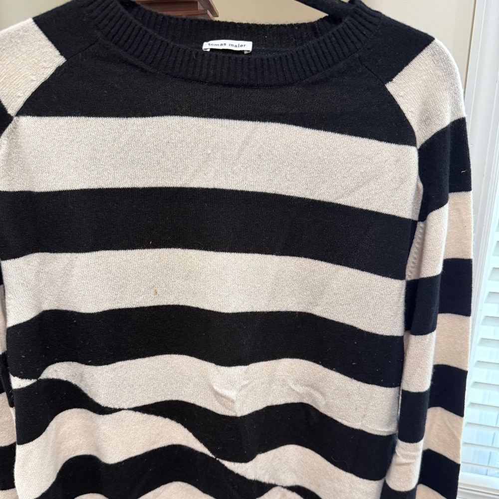 Bergdorf Goodman Tomas Maier Cashmere sweater
